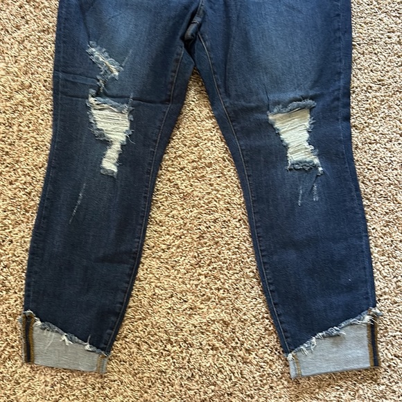 Judy Blue - Mid-Rise - Asymmetrical Cuff Hem Destroyed Skinny Jeans- Size 22W - Picture 3 of 4